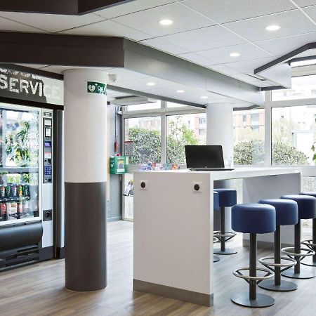 Ibis Budget Fresnes Orly Exterior photo