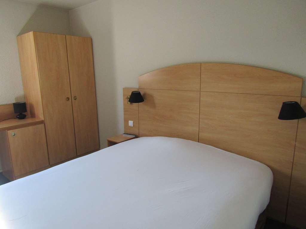 Ibis Budget Fresnes Orly Room photo